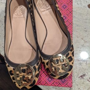 Tory Burch Calf Hair/Leather Leopard Flats Size 7